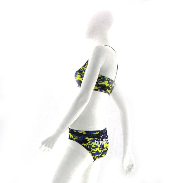 Mannequin wearing blue and yellow camouflage triathlon swimsuit.