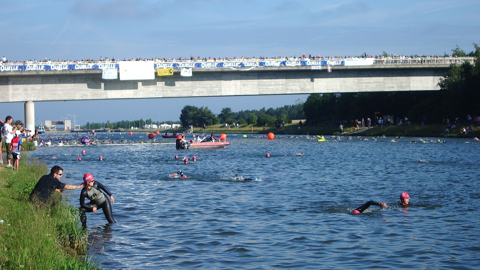Long-distance triathletes swimming at Challenge Roth